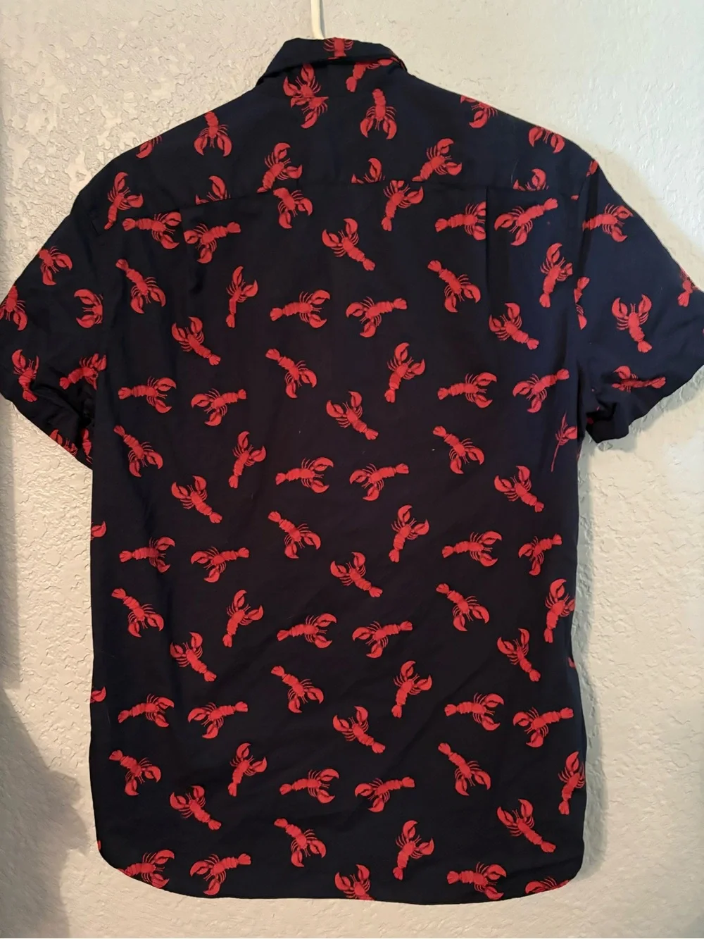 J. Crew Short-Sleeve Navy Shirt with Red Lobster Print Preppy Travel Summer